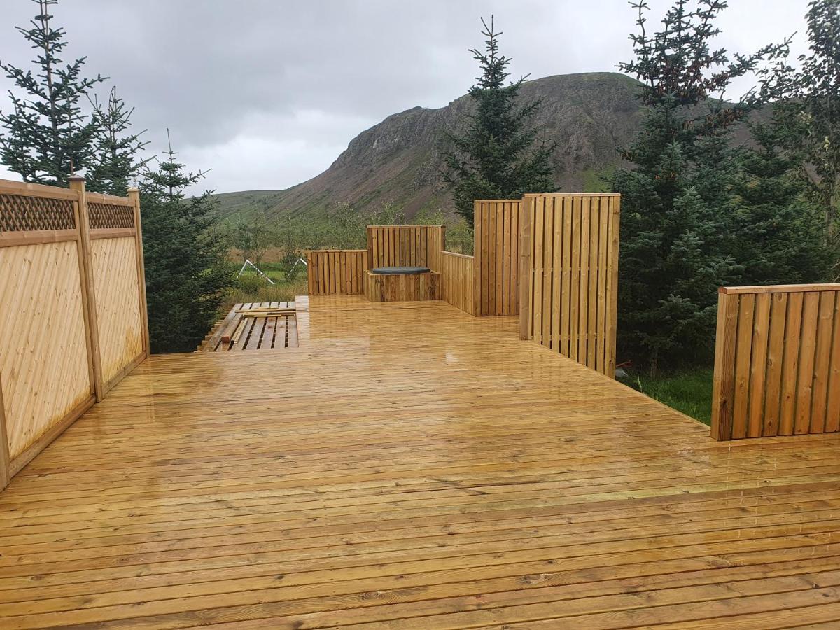 Golden Circle Cabin, Hot Tub Villa Гейсир Екстериор снимка
