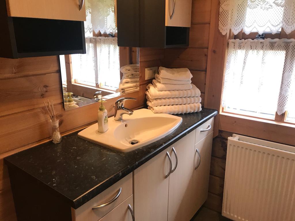 Golden Circle Cabin, Hot Tub Villa Гейсир Екстериор снимка