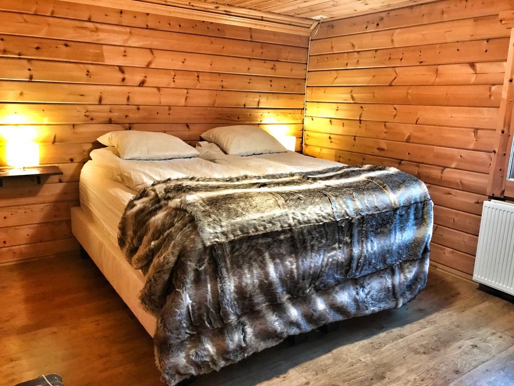 Golden Circle Cabin, Hot Tub Villa Гейсир Екстериор снимка